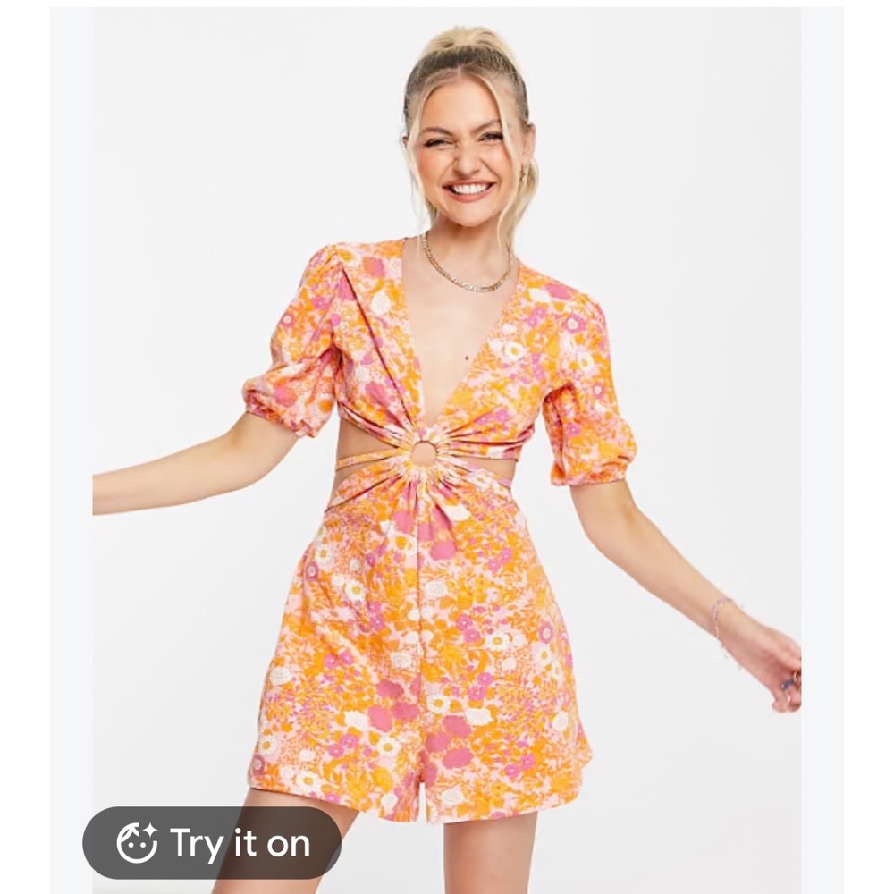 ASOS DESIGN Floral O-Ring Cut-Out Romper Orange Pink US 6